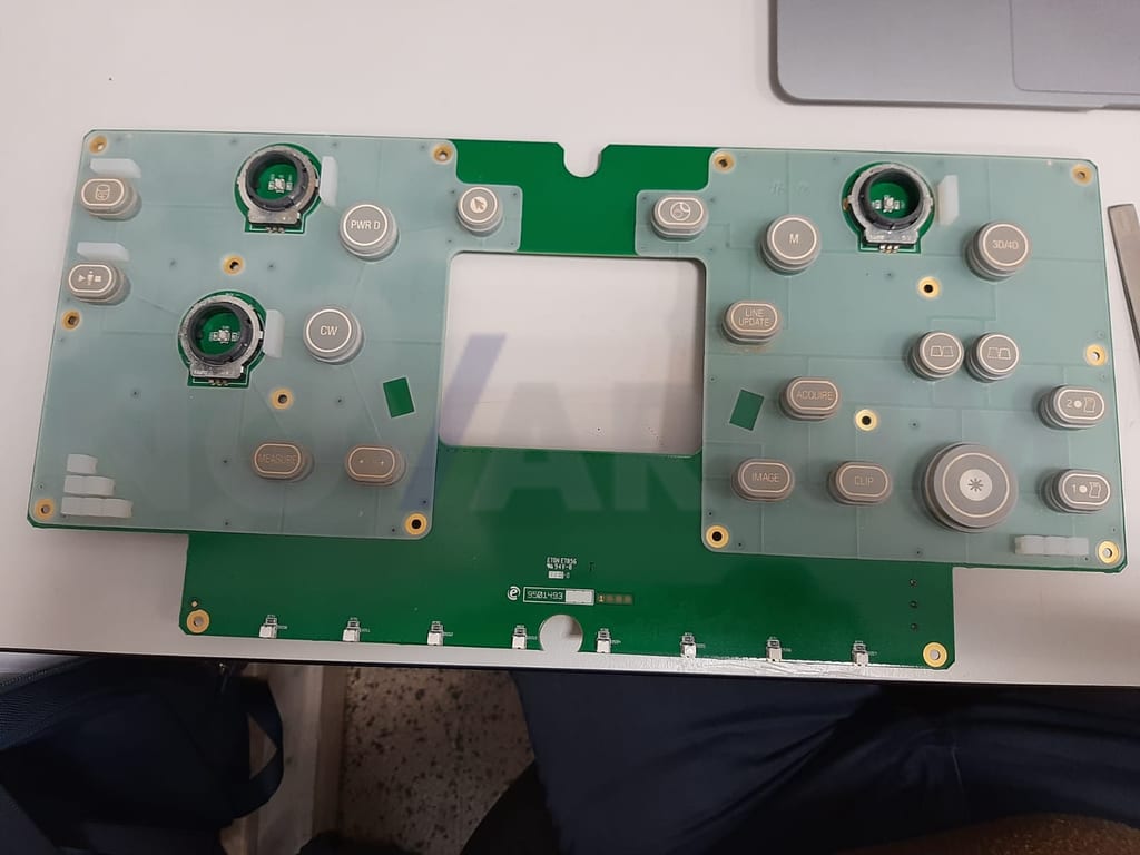 Esaote 9501493000 - Keyboard Extension.jpg