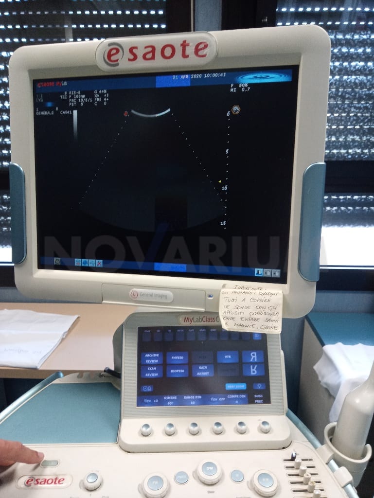 Esaote - LCD Monitor (2).jpg