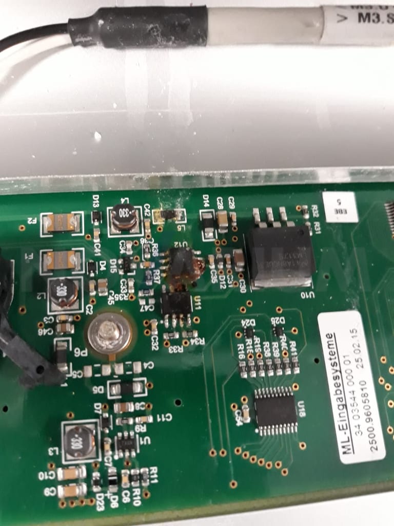 Siemens 10758024 - Board (2).jpg