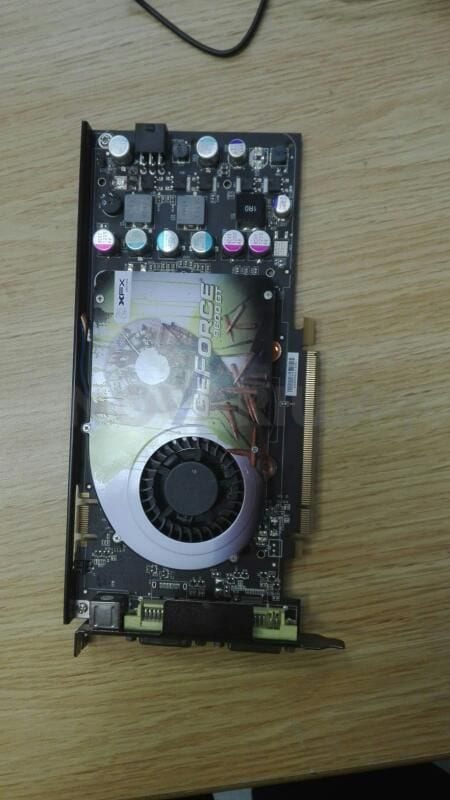 GE - Video Card GE Force 9600 GT 512MB.jpg