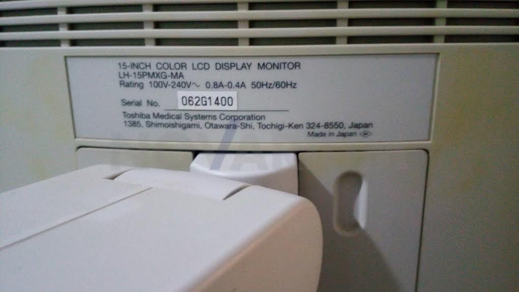 Toshiba BSM31-6957 - 15-inch Color LCD Display Monitor.jpg