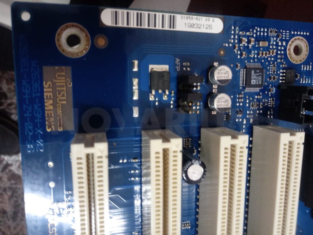 Siemens D1858-A21 - Mother Board.jpg