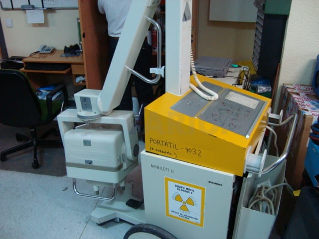 Siemens 6983456 X-Ray Tube for Polymobill II 1.JPG
