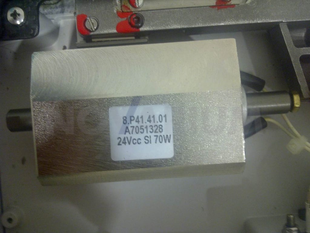 GE 8.P41.41.01 Grid Motor, other code PA203116 for Senographe DMR+.jpg