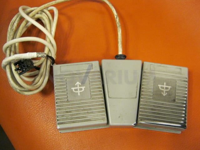 GE 87-1-78-9-06 - Compressor Footswitch.jpg