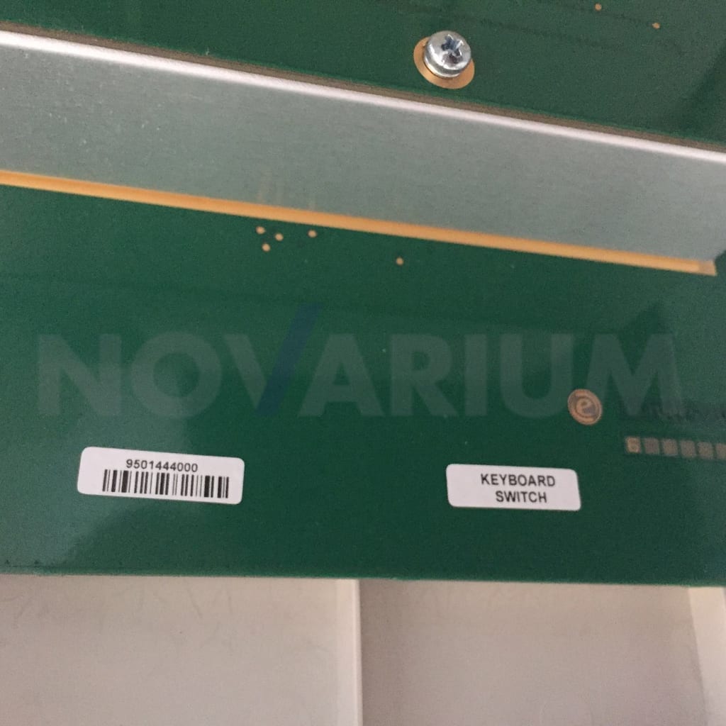 9501444000.JPG