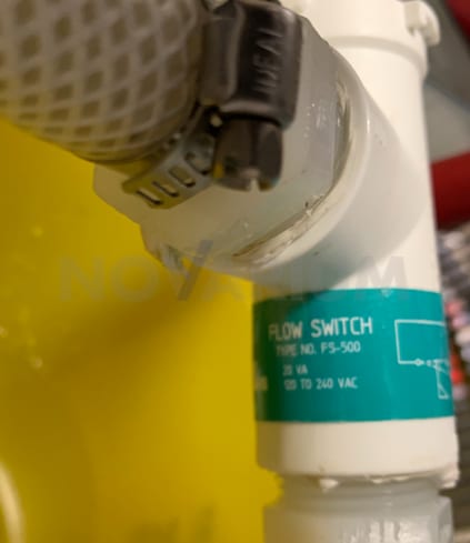 GE 5141355 - FS-500 Flow Switch 2.5 Gpm.png