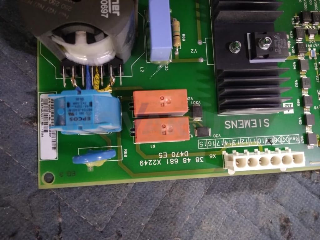 Siemens 7124584 - D470 Board, 3848681 (1).jpeg